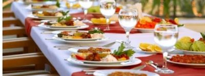 קייטרינג מלצרים בהפקה מלאה